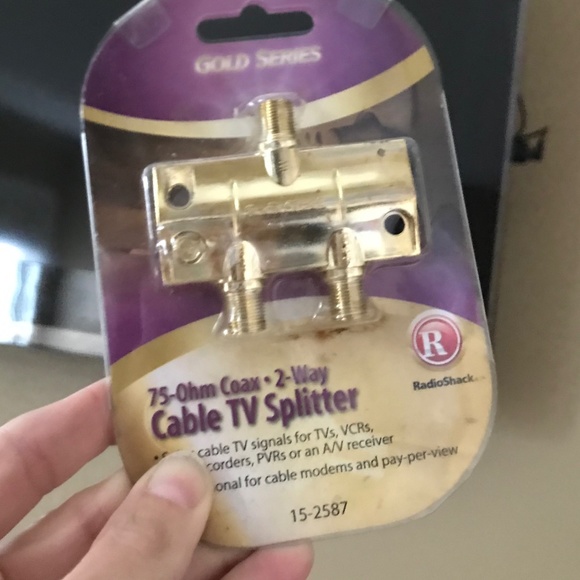 Radio Shack Portable Audio & Video Cable Tv Television Splitter 2way 75ohm Coax Radio Shack